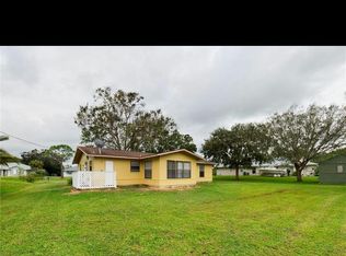 833 Carnation Dr, Sebastian, FL 32958