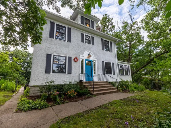 2308 Commonwealth Ave, Saint Paul, MN 55108