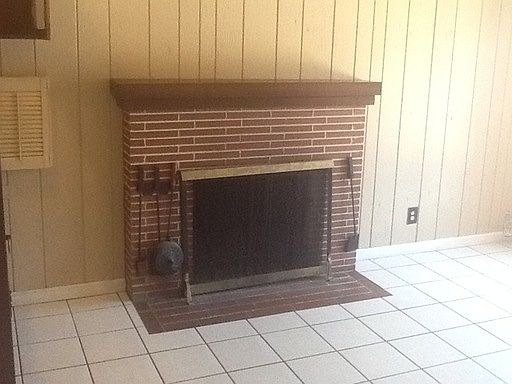 2nd image of 4046 Washington Ave
