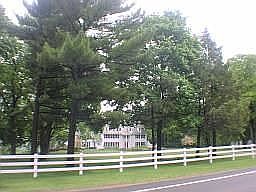 Fully Fenced Countyr Estate