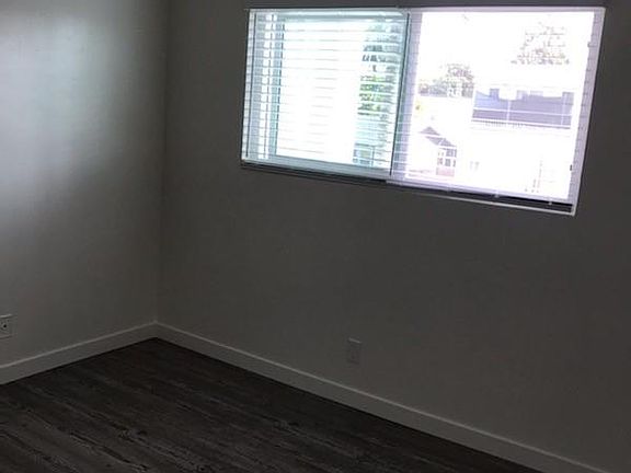 3rd image of 2611 E Broadway #212