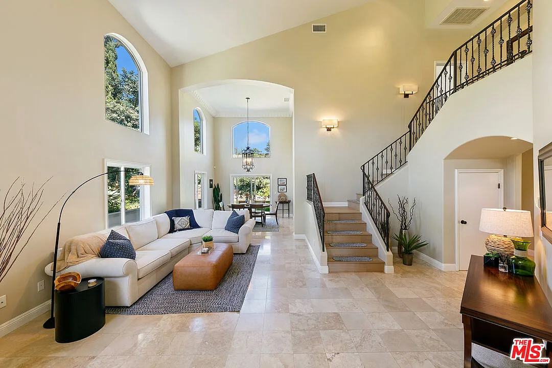 Photo 2 of 56 - 28905 W Beach Ln - Malibu, CA Building Photo - 28905 W Beach Ln