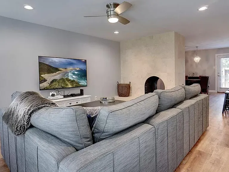 5806 Birchbrook Dr #101 — Photo 4