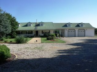 7070 E 136th Rd, Holdenville, OK 74848