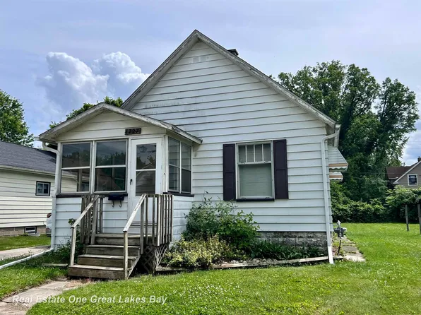 1727 Joslin St, Saginaw, MI 48602