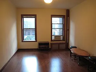 Rented by R New York