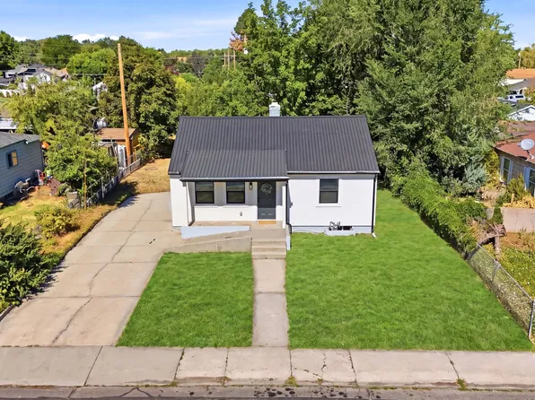 679 Brookside Dr, Springville, UT 84663