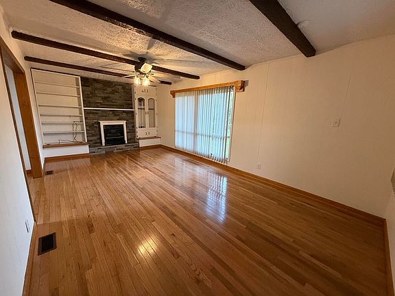 5th image of 144 Twin Maple Ln