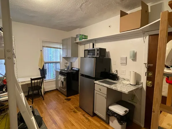 28 S Huntington Ave, Boston, MA