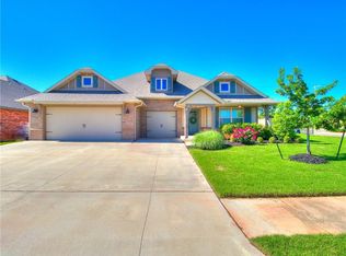 10316 SW 28th St, Yukon, OK 73099