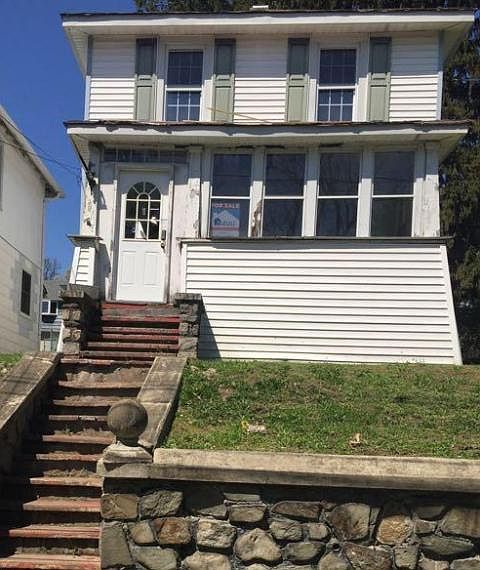 1st image of 81 Fowler Ave