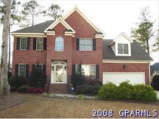 5th image of 2110 Royal Dr
