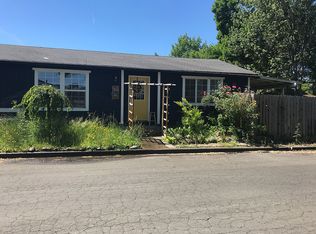 1990 Alpine Ct, Medford, OR