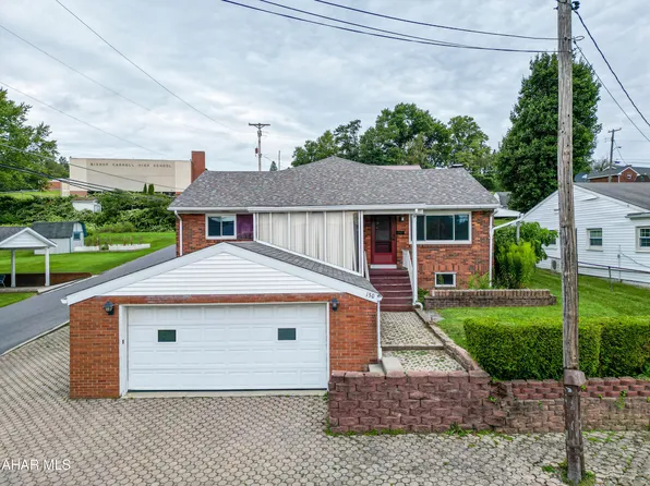 130 Park St, Ebensburg, PA 15931