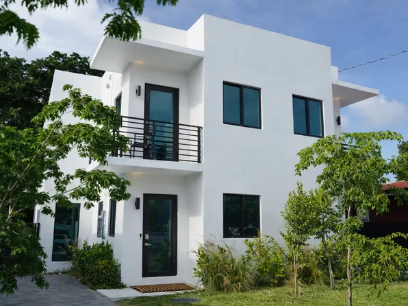 (undisclosed Address), Miami, FL 33142
