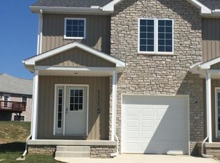 1115 Lawson St, Washington, IL 61571