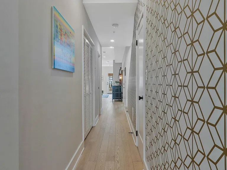 1151 Oates St NE #2 — Photo 23