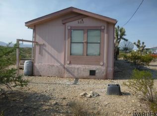 548 W Middle Point Dr, Meadview, AZ 86444