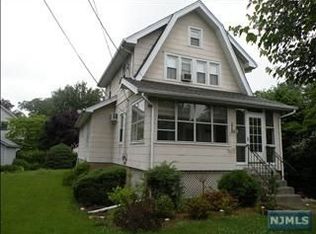 623 Palmer Ave, Maywood, NJ 07607