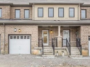 35 Sherway St, Hamilton, ON L8J 0J4