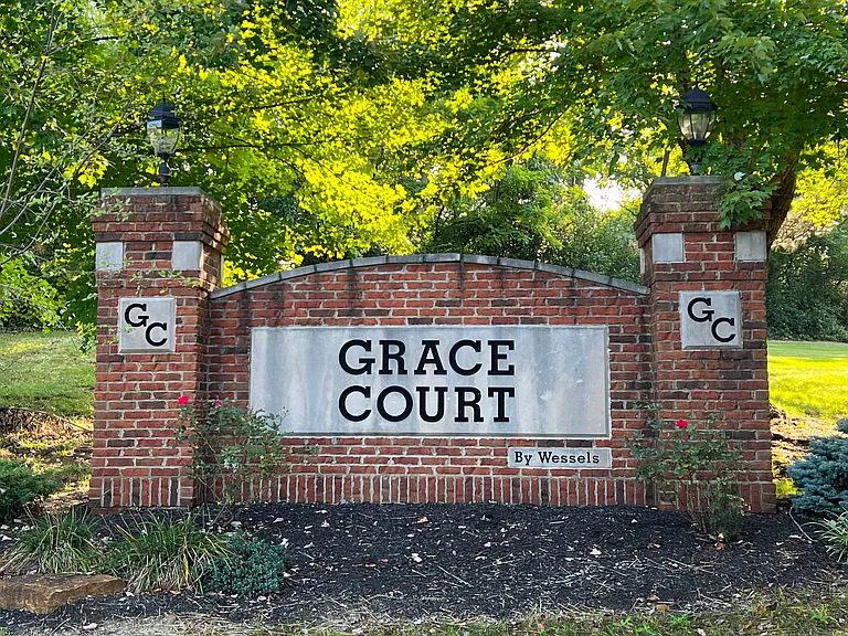 Grace Court — Photo 31