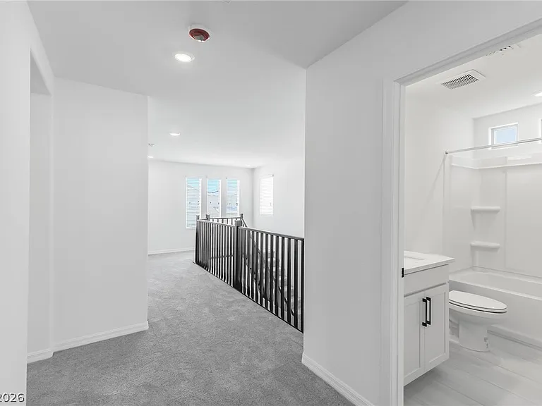 5741 Tioga Way — Photo 15