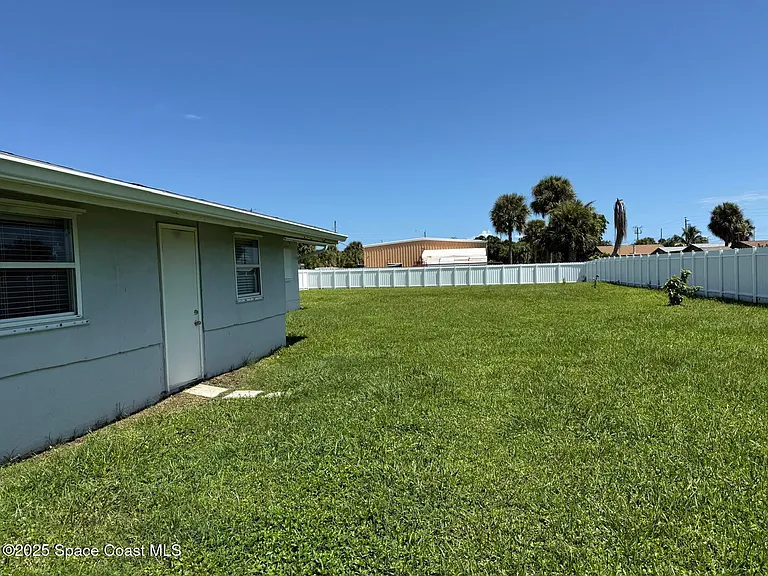 2394 Shenandoah Rd NE — Photo 21