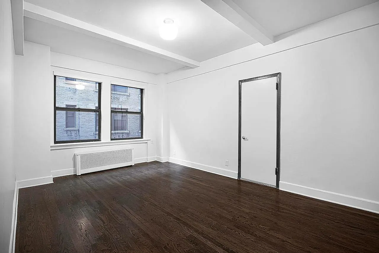 12 East 86th Street — Photo 1