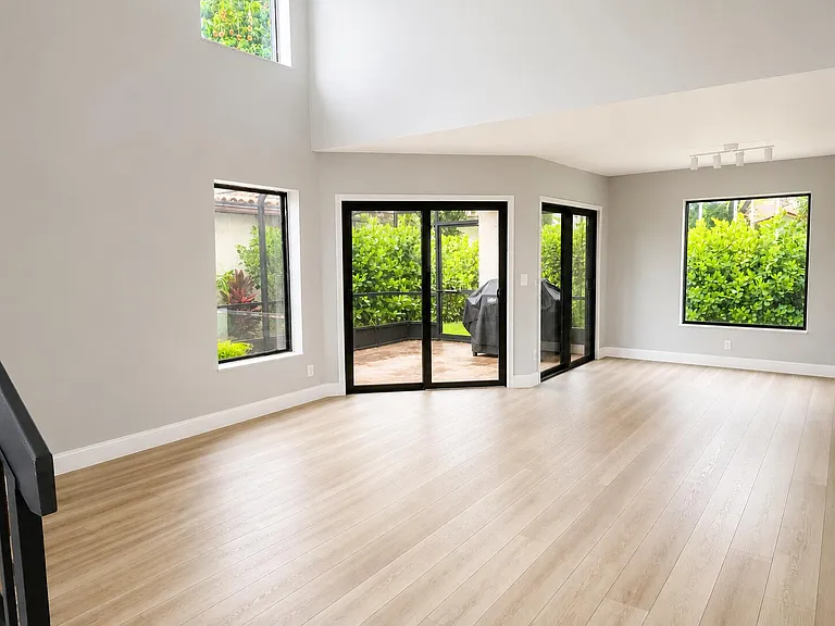 1759 Harborside Cir — Photo 3