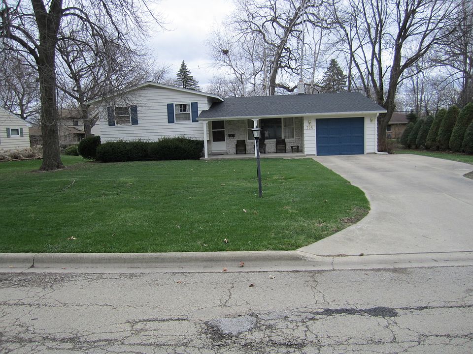 1st image of 225 Knollwood Dr