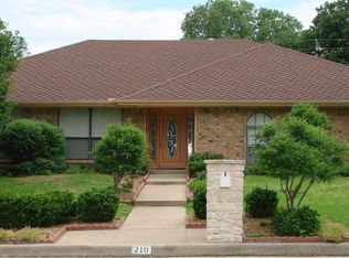 210 Inverness Dr, Trophy Club, TX 76262