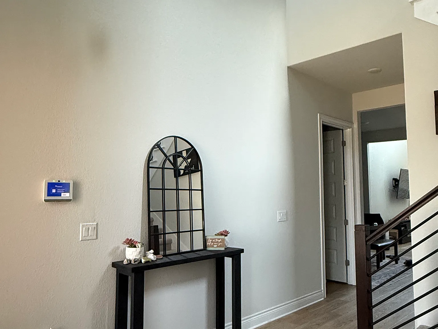 4901 Seadrift Dr — Photo 3