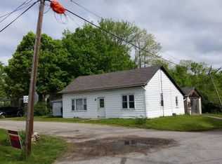 6940 King St, Aurora, IN 47001