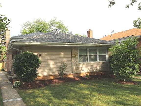 3rd image of 14808 Kenwood Ave