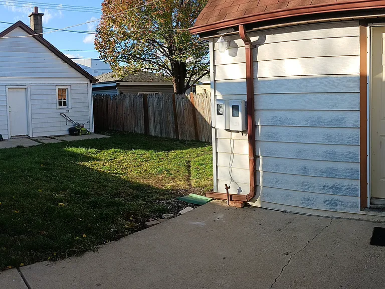 7748 Newland Ave — Photo 12