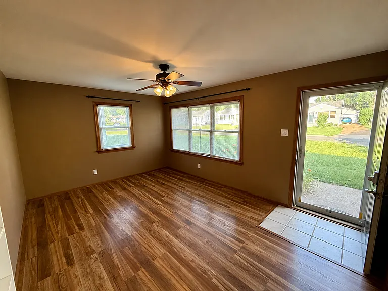 4313 Saint Leo Ln — Photo 2