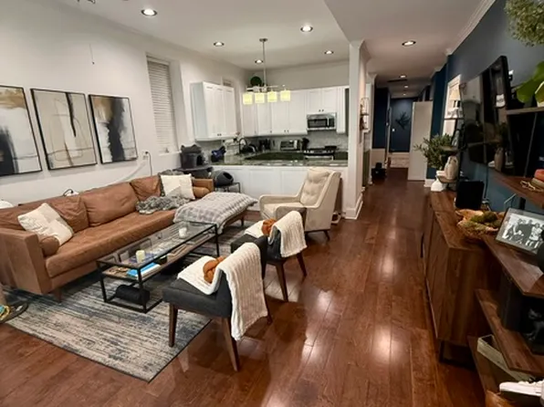 2672 N Halsted St APT 1E, Chicago, IL 60614