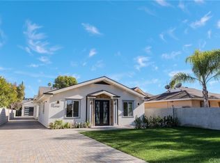 6938 6940 Peach Ave, Van Nuys, CA 91406