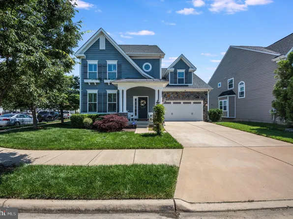 1007 Saunders Dr, Fredericksburg, VA 22401