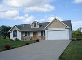 7029 Fairway Dr, Bath, NY 14810