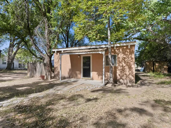 2070 El Dorado Loop, Bosque Farms, NM 87068