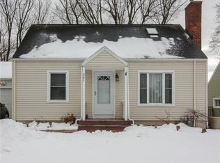 261 Normandale Dr, Rochester, NY 14624