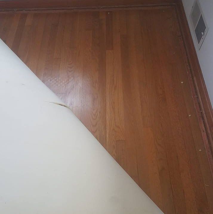 1st image of 826 Yorkshire St