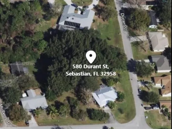 580 Durant St, Sebastian, FL 32958