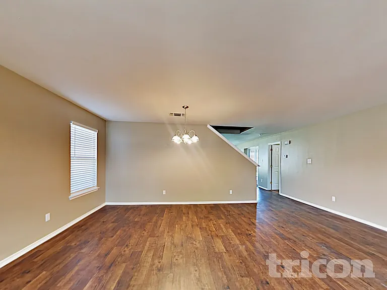 4120 Wensledale Dr — Photo 3