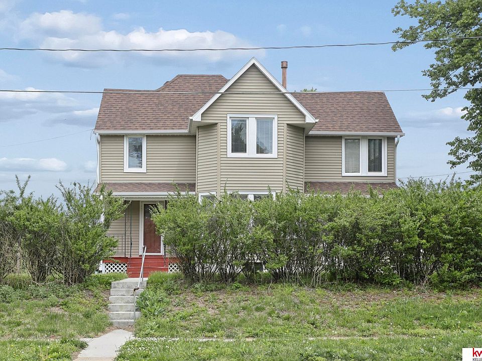 1st image of 3440 Curtis Ave