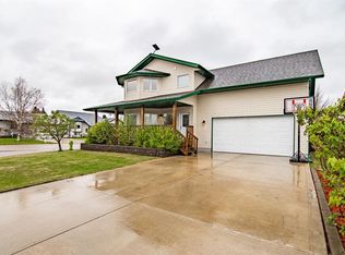 5215 N 55th Ave, Eckville, AB T0M0X0