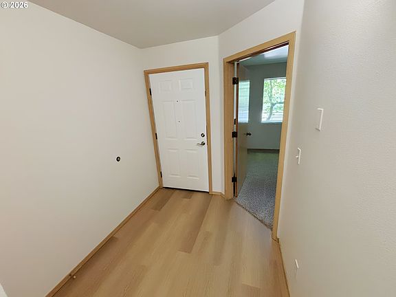 3rd image of 247 N Hayden Bay Dr