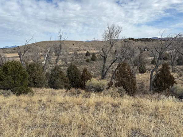 1460 S Rainbow Dr, Panguitch, UT 84759