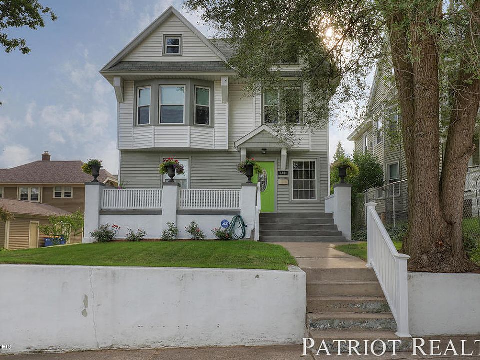 1st image of 608 Paris Ave SE